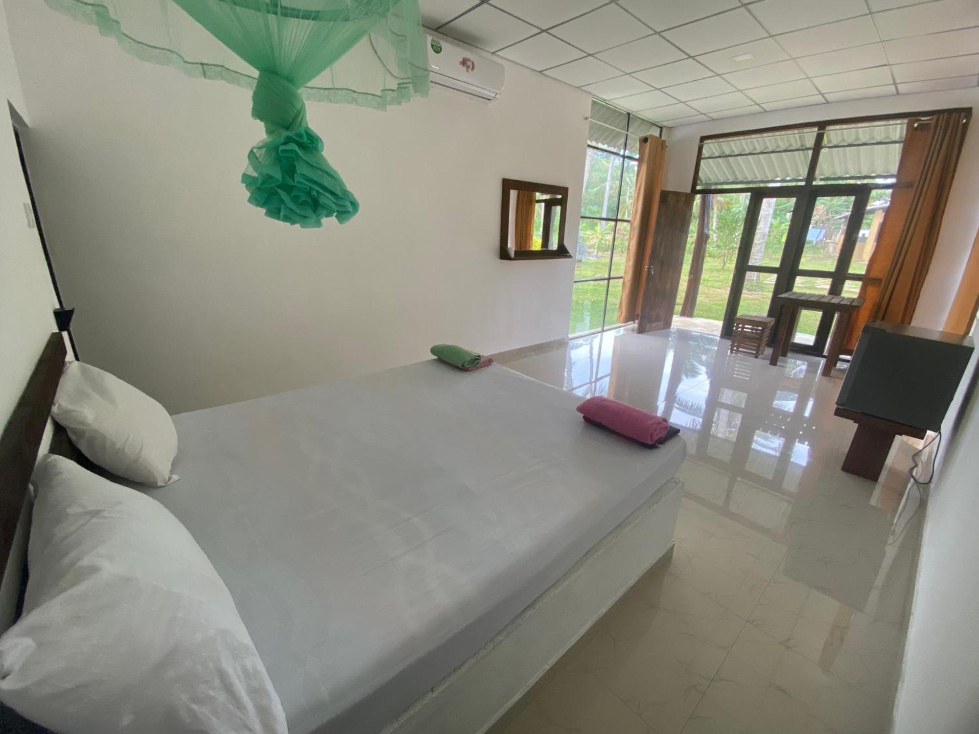 Paramount Safari Cottage Uda Walawe Extérieur photo